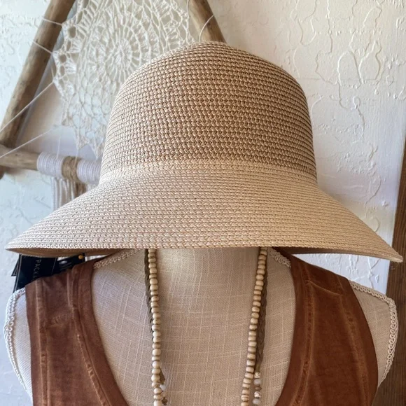 🎉 NEW WITH TAG‼️ UPF 50+ MAGID HAT‼️ - Picture 2 of 11